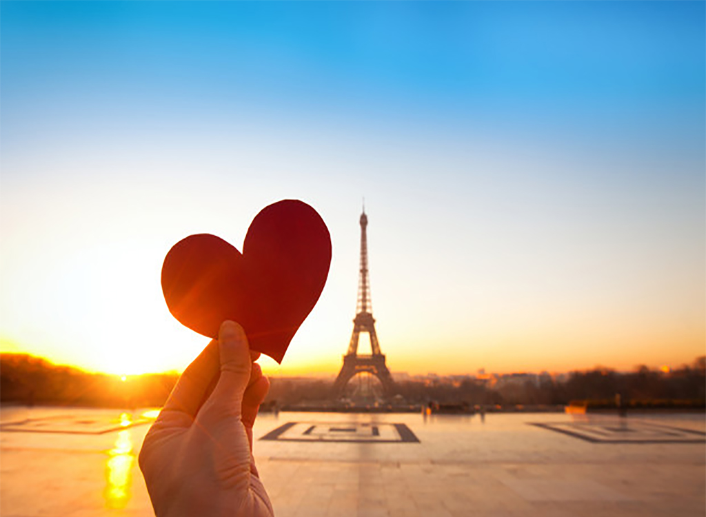Standing with Pairs France - Executive 1 Media Group